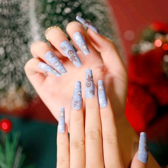 Light blue Christmas press ons - Picture 1 of 3